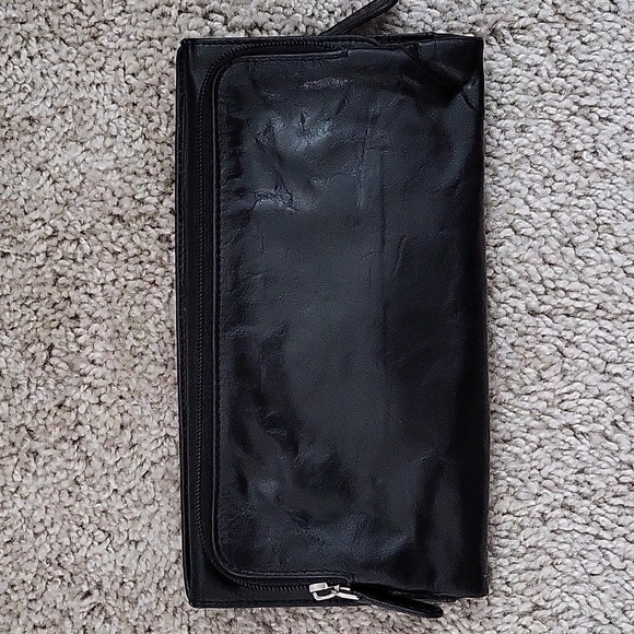 Clutch/Wallet - Picture 1 of 10